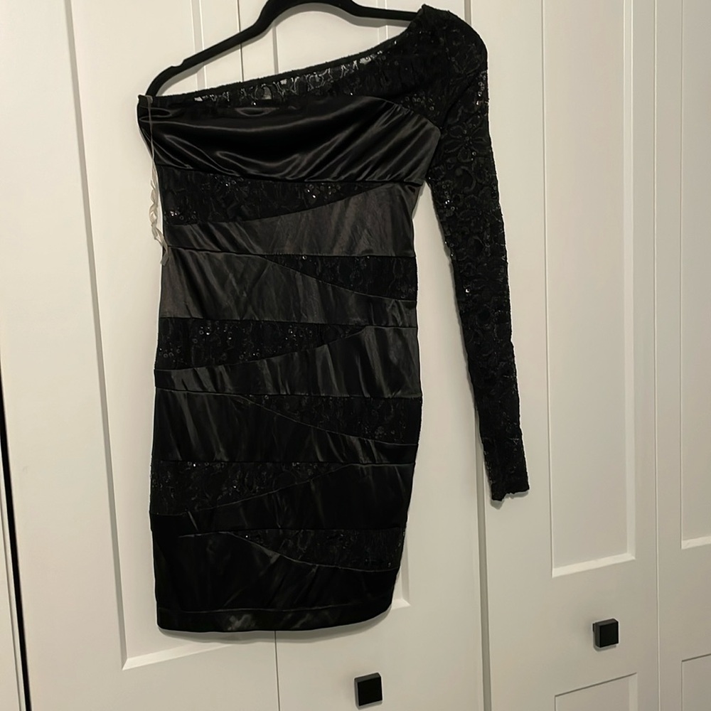 Black one shoulder dress size S